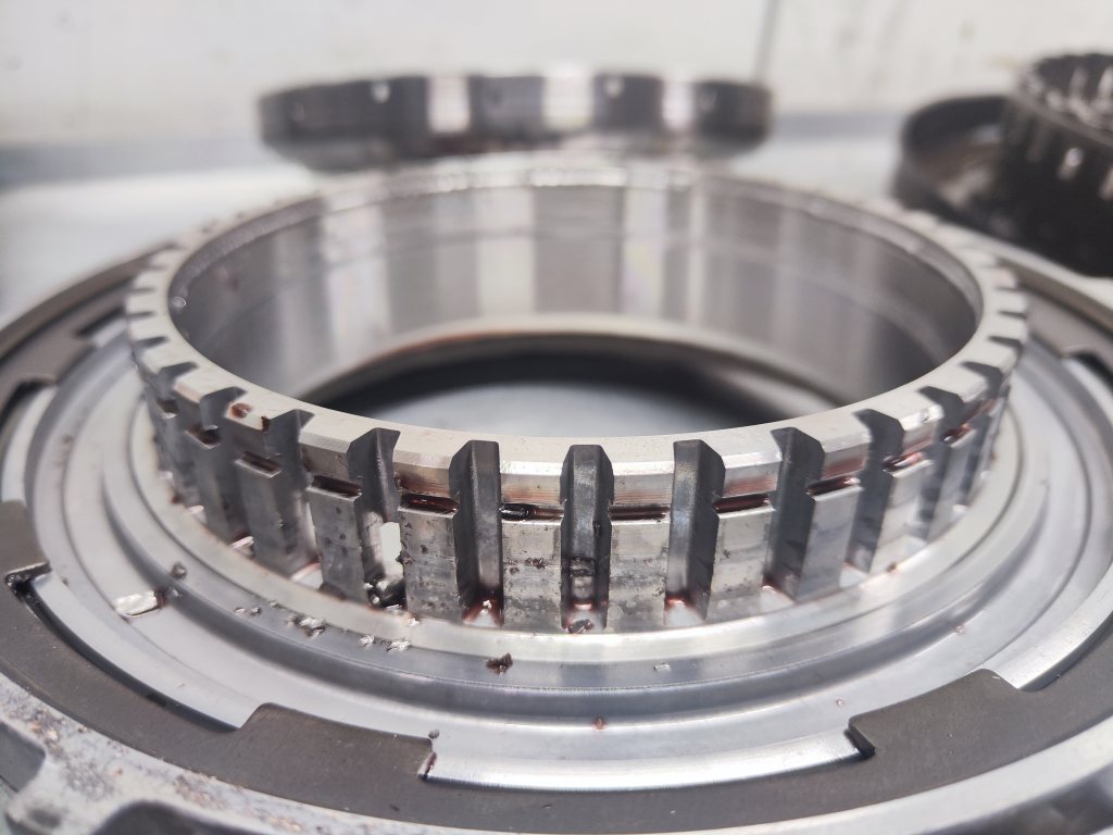 центральный суппорт 8F35