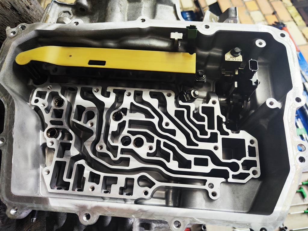 чистка гидроблока АКПП 8F35